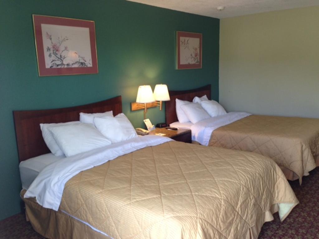 Mid Ohio Inn Bellville Стая снимка